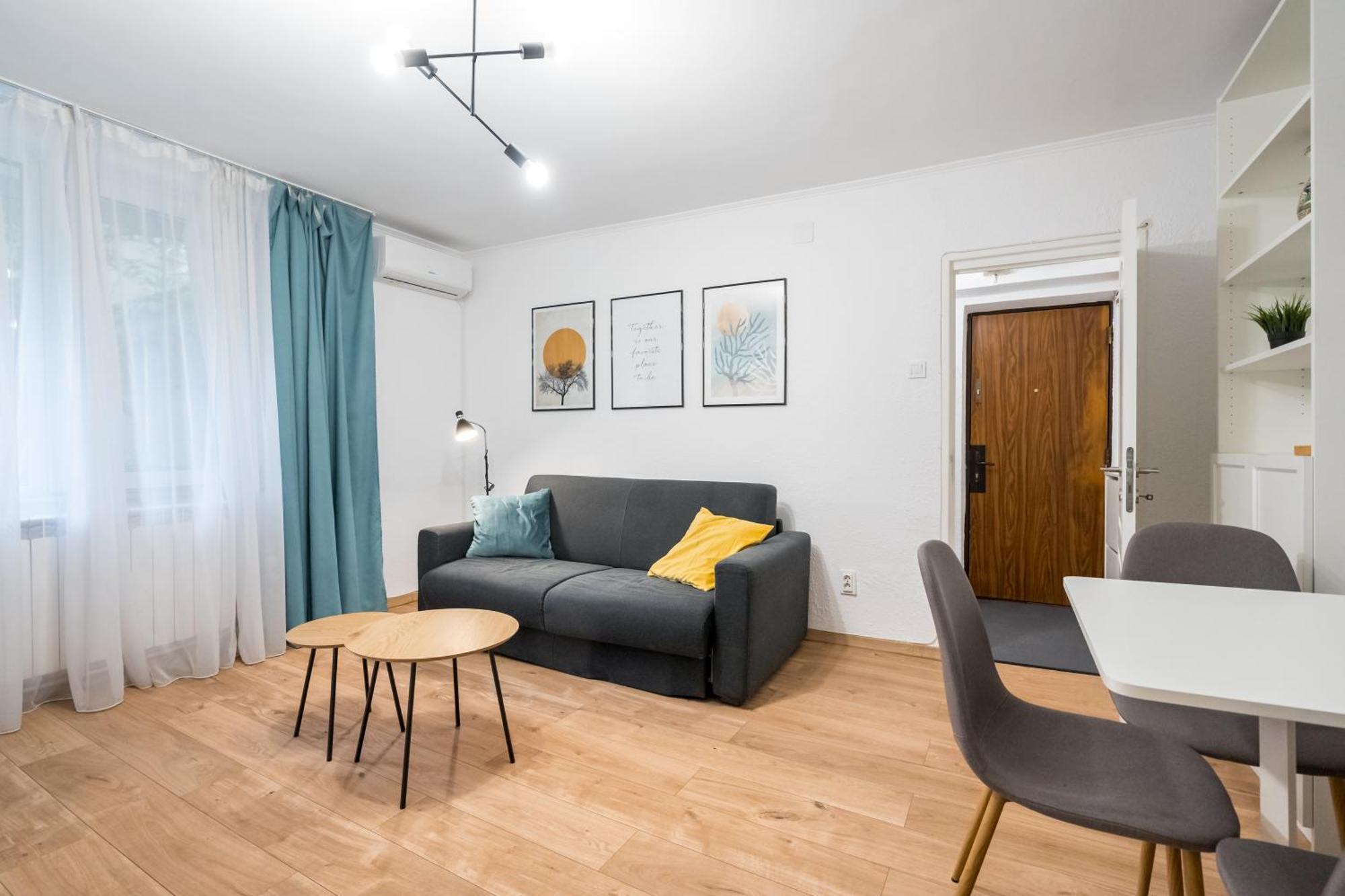 Ultracentral Cozy Apartment Bukarest Exterior foto